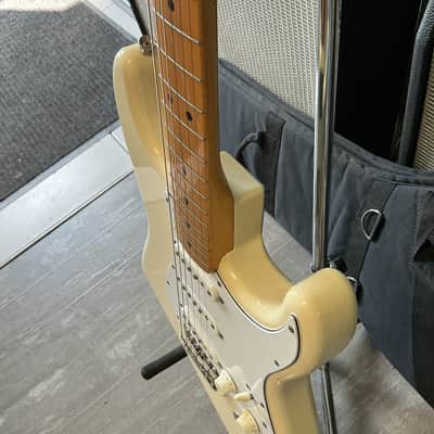 Fender ST-68 Stratocaster Reissue MIJ used image 4