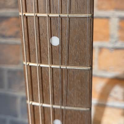 Squier Stratocaster HSS 2-Color Sunburst New Strings Set Up & Bag image 4