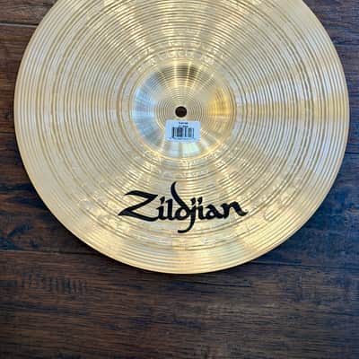 Zildjian I Family Essentials Plus Box Set 13/14/18" Cymbal Pack image 7