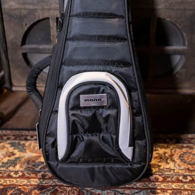 MONO Classic Concert Ukulele Case Black image 2