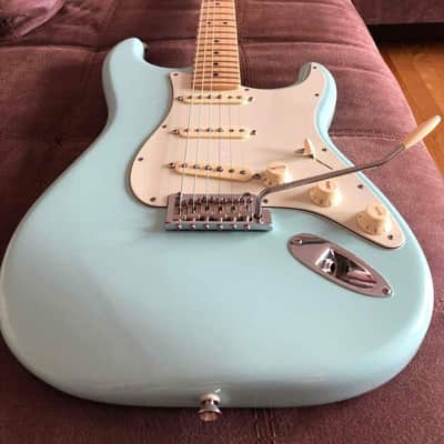 Fender Stratocaster American Professional FSR 2018 - Daphne Blue image 2