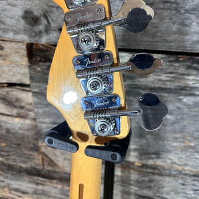 Fender P Bass 1977 USA Natural w/OHSC image 8