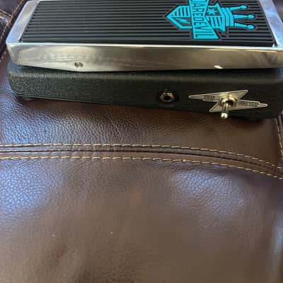 Dunlop DD95FW Cry Baby Daredevil Fuzz Wah 2023 - Present - Black / Chrome image 3