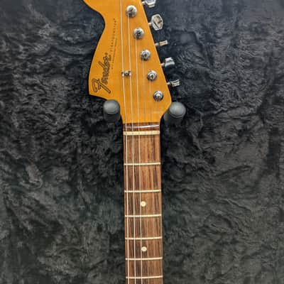 Fender Jimi Hendrix Voodoo Stratocaster with Rosewood Fretboard 1998 - 2000 - 3-Color Sunburst image 3