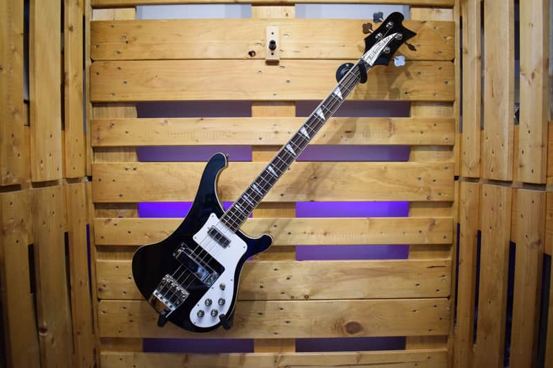 Career-CB Rik 400 electric bass Korea Black imagen 1