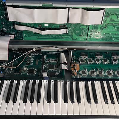 Alesis A6 Andromeda 61-Key Polyphonic Analog Synthesizer 2000s - Black image 3