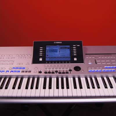 Yamaha Tyros 4 XL (used) image 4