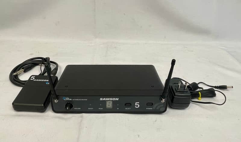Samson CR 88 Wireless System image 1