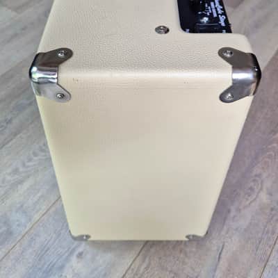 Roland Blues Cube Stage combo with switching pedal and cover image 4