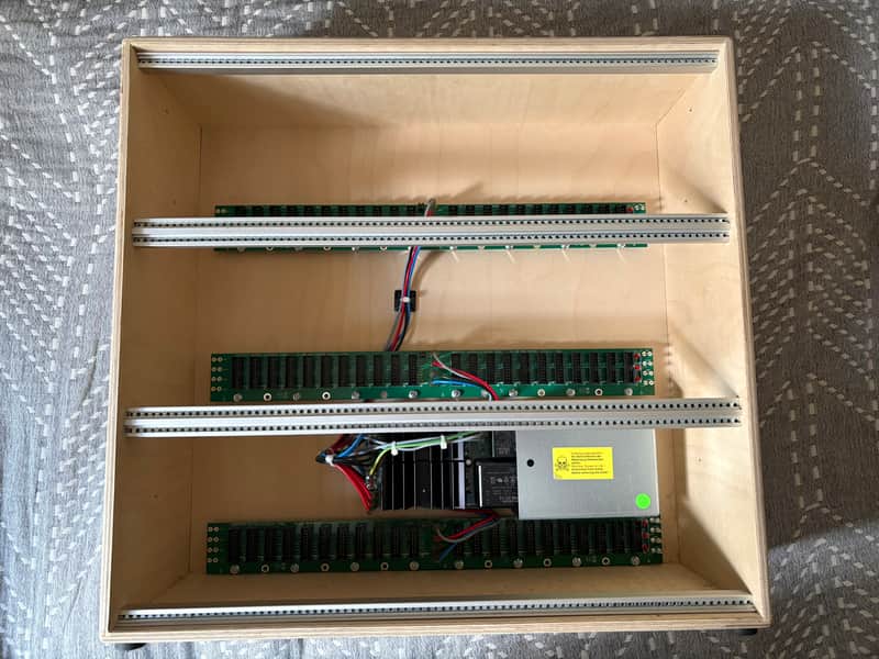 Doepfer A-100 LC9 Low Cost Eurorack Case 9U 84HP 2021 - Wood image 1