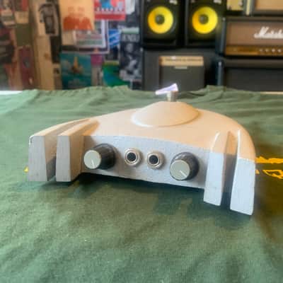 Roger Mayer Octavia Rocket Series Fuzz Autograph Model image 3