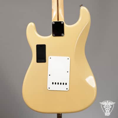 2006 Fender Deluxe Power Stratocaster - 8.2 LBS image 4