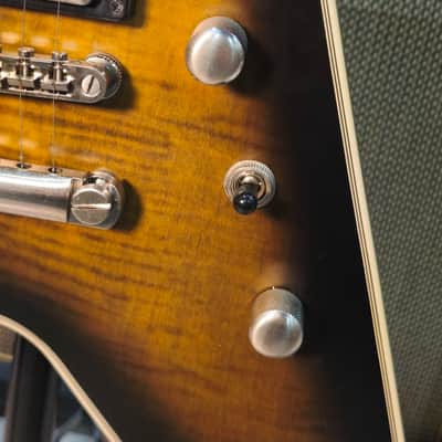 Epiphone Flying V Prophecy 2024 Yellow Tiger Aged Gloss image 4