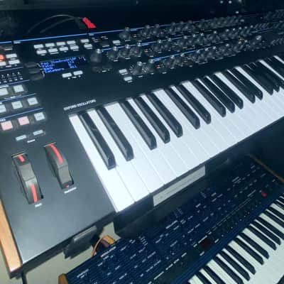 Novation Summit 61-Key 16-Voice Synthesizer 2019 - Present - Black