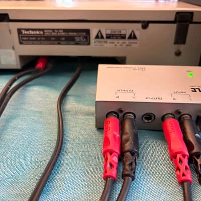 Technics SL-Q5 Turntable kit with preamp and receiver image 12