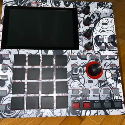 Akai MPC One + Standalone MIDI Sequencer 2023 - Present - Red image 8