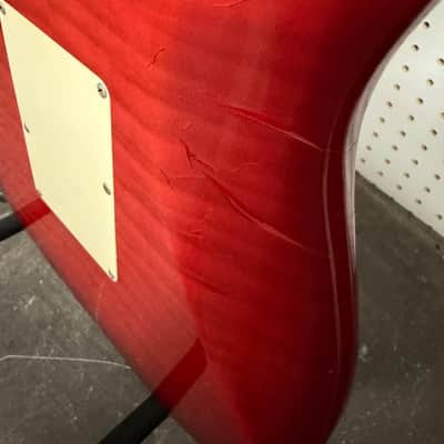 Fender Stratocaster MIJ 1992-1993 - Red Made in Japan Original Contour Body w/Synchronized Tremolo image 13