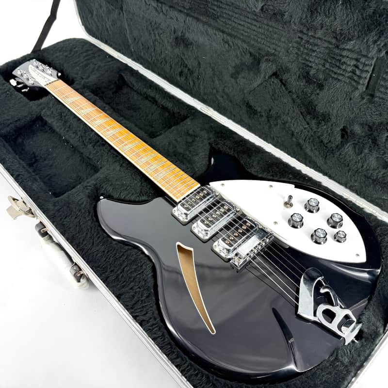 1999 Rickenbacker 370 - Jetglo image 1