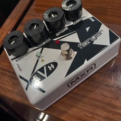 MXR EVH117 Flanger 2007 - Present - White image 2