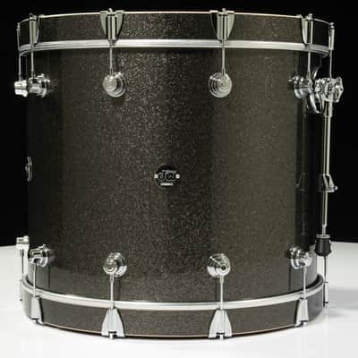 DW Performance Series 18x22 - Pewter sparkle image 4