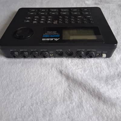 Vintage Original Alesis SR-16 Drum Machine 1990s - Black image 4
