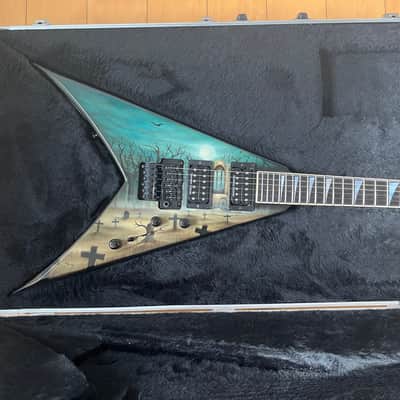 Jackson Custom Shop KV2 King V Dan Lawrence Signed Custom Graveyard Art 2005 image 1