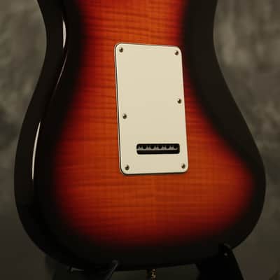 1996 Fender 50th Anniversary Stratocaster Sunburst w/GOLD hardware FLAME MAPLE body!!! image 13