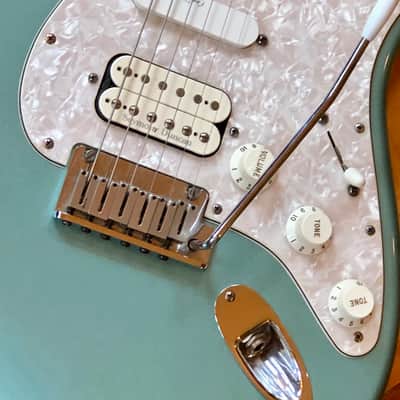 2001 Fender USA Lone Star American HSS Stratocaster Electric Guitar Teal Green Metallic Fender Padded case image 13