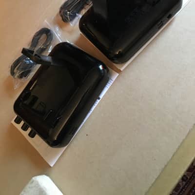 GLX PGS-5 Personal Guitar Stations 2022, Built in Rechargeable Batteries, 2 for the price of One! New with USB Cables/Manuals & Boxes image 5