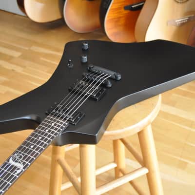 ESP LTD Snakebyte BLKS Black Satin / James Hetfield (Metallica) Signature / Explorer Type / CI25100637 image 6