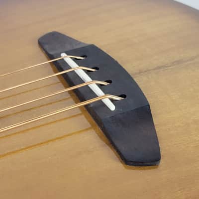 Breedlove Pursuit Exotic S Concerto Bass CE 2021 - Present - Amber Burst image 12