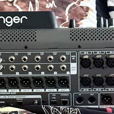 Behringer X32 Producer 40-Input 25-Bus Digital Mixing Console 2013 - Present - Standard image 2