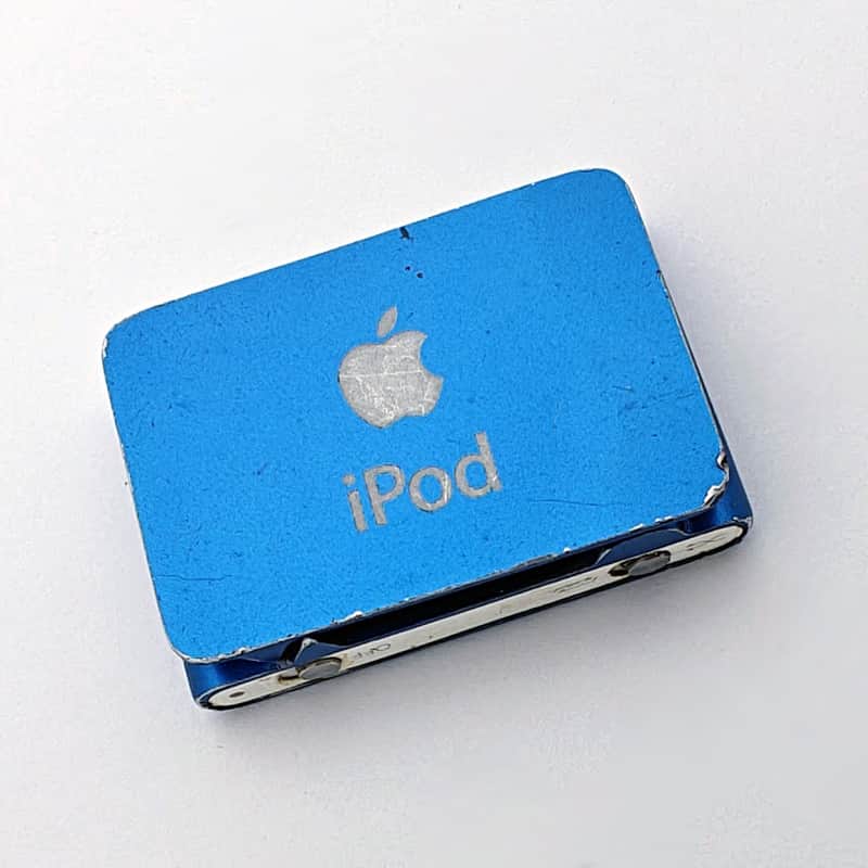 2011 Apple iPod Shuffle A1204 Blue