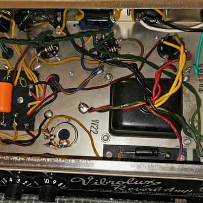 1965 Fender Vibrolux Reverb Vibrato Both Channels image 18