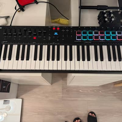 M-Audio Oxygen Pro 49 MIDI Keyboard Controller 2020 - Present - Black image 3