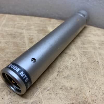 PAIR OF RODE NT5 MICROPHONES/ SILVER- EXCELLENT! MAKE OFFER! image 3