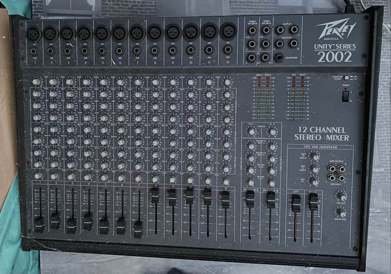 Peavey 2002 12 Channel Mixing Console image 1
