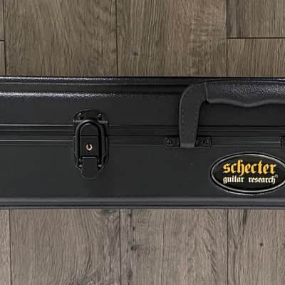 Schecter SGR Universal Guitar Case 2010s - Black image 2