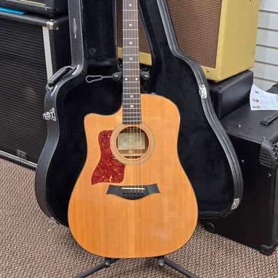 Taylor 310ce with ES1 Electronics 2005 Natural Left Handed image 1