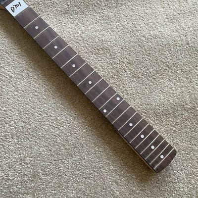 Peavey Electric Guitar Maple Wood Neck, Rosewood Fretboard image 8