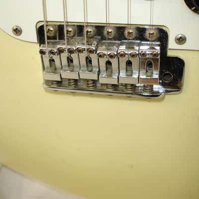 90's Fender Artist Series Yngwie Malmsteen Signature Stratocaster Electric Guitar, Vintage White image 5
