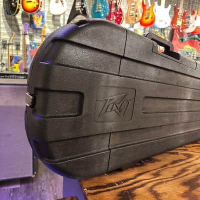 Peavey T Series Chainsaw hardshell Case 1980's (Fits Strats) image 4