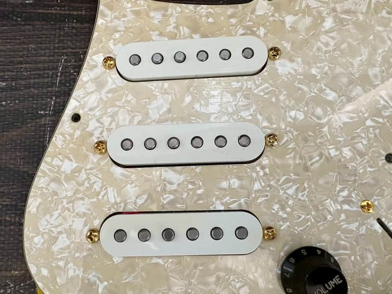 Dimarzio DP423 Injector Bridge/DP419 WHITE Area 67/DP422 Pickup Set Paul Gilbert image 1