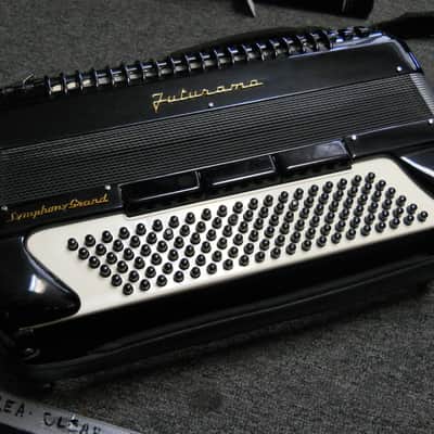 Vintage Symphony Grand Futurama Accordion 41/120 Italy (w/case) image 5