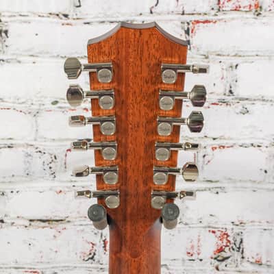 Taylor - (2025) 354ce - 12 String Acoustic-Electric Guitar -Sapele/Sitka - V-Class Bracing - Natural - w/ Hardshell Case - x5025 image 6