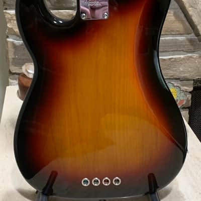 Fender American Standard Precision Bass with Maple Fretboard 2008 - 2016 - 3-Color Sunburst image 6
