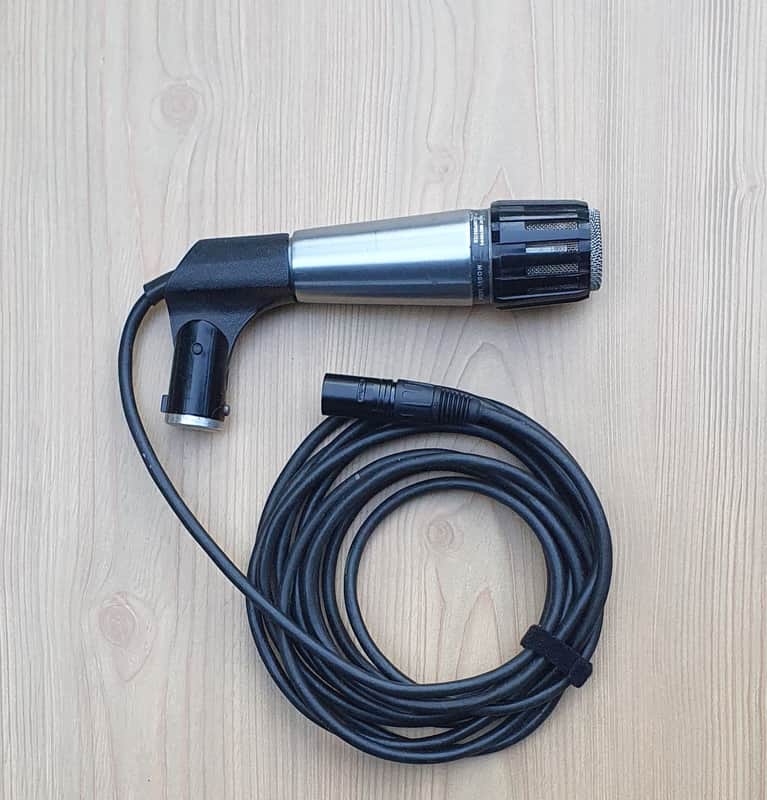 Vintage 1960's Shure 580SB dynamic cardioid microphone Low Z image 1