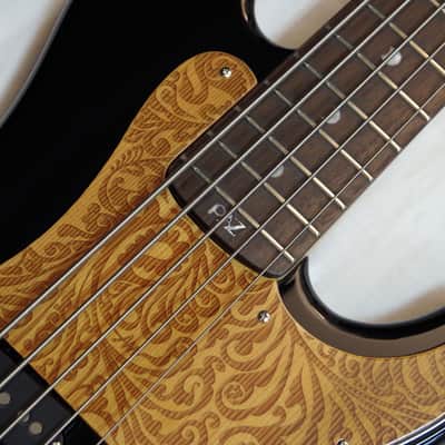 LUNA Paz 5 Paz Lenchantin Signature 5-string BASS guitar Black NEW - Henna image 4
