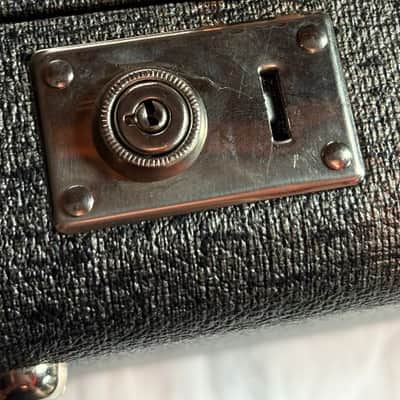 FENDER MUSTANG BASS CASE-SILVER/GREY REISSUE-NEW! image 13
