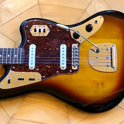 Squier by Fender Vintage Modified Jaguar Electric Guitar, Sunburst image 2